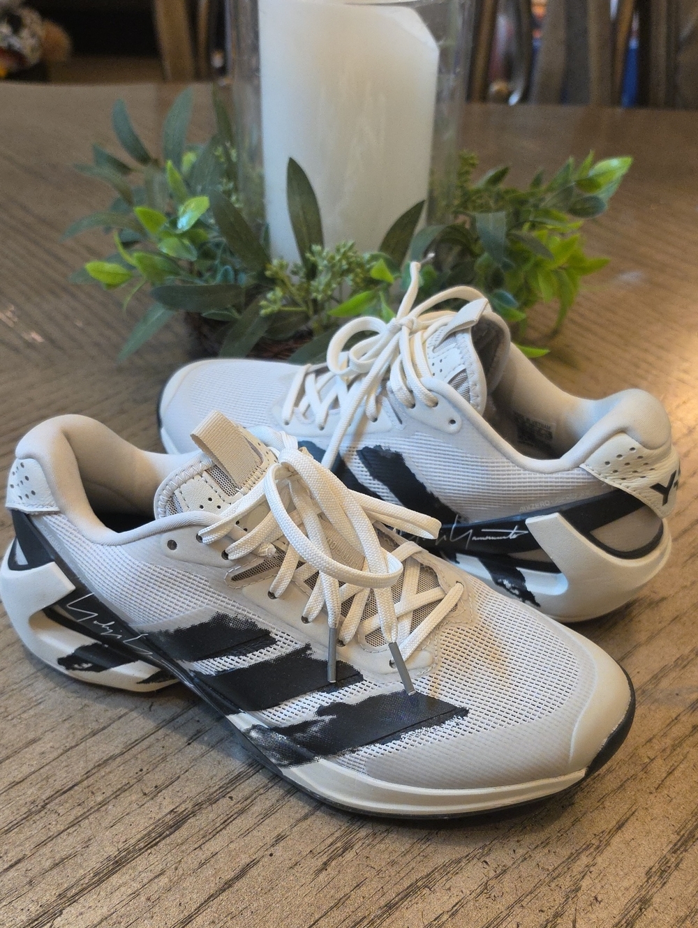 Adidas Y3 Womens Tennis Shoes Size 7 New Condition